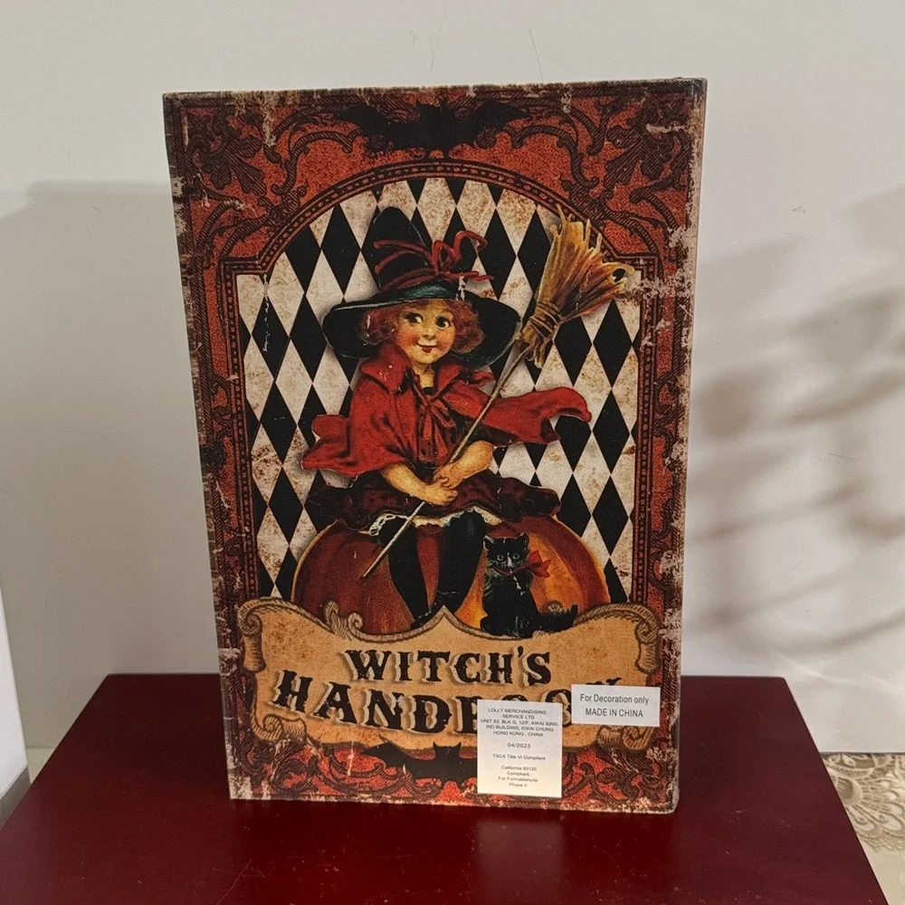 FAUX HALLOWEEN WITCH & BLK CAT  Handbook Decorative Box